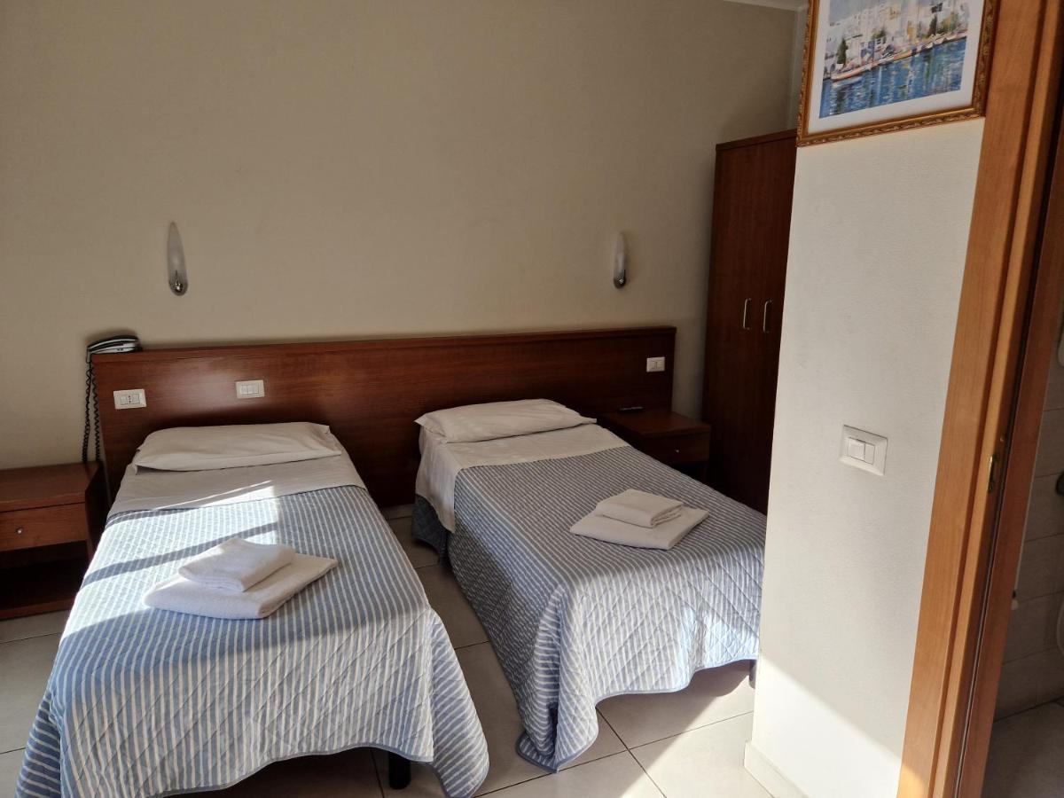 Hotel Bonola Mediolan Zewnętrze zdjęcie