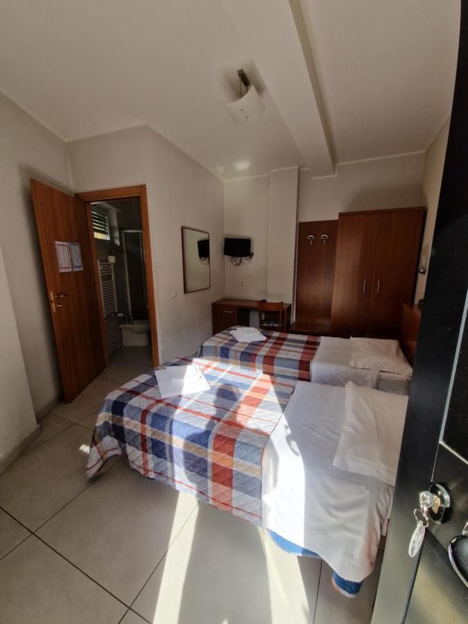 Hotel Bonola Mediolan Zewnętrze zdjęcie