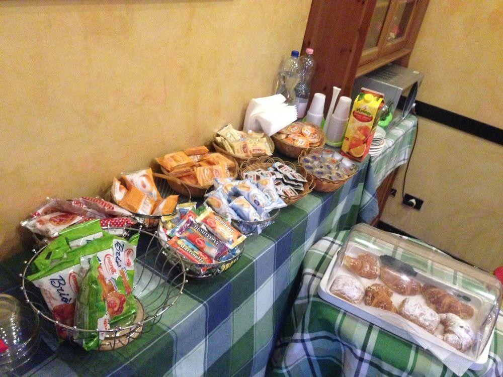 Hotel Bonola Mediolan Zewnętrze zdjęcie